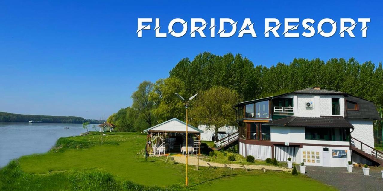 Florida Resort Bačka Palanka Buitenkant foto